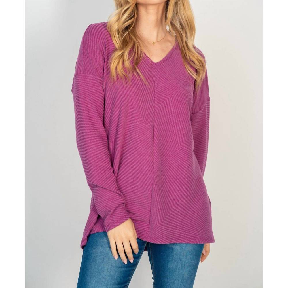 NEW WHITE BIRCH zig zag knit v-neck top in magenta